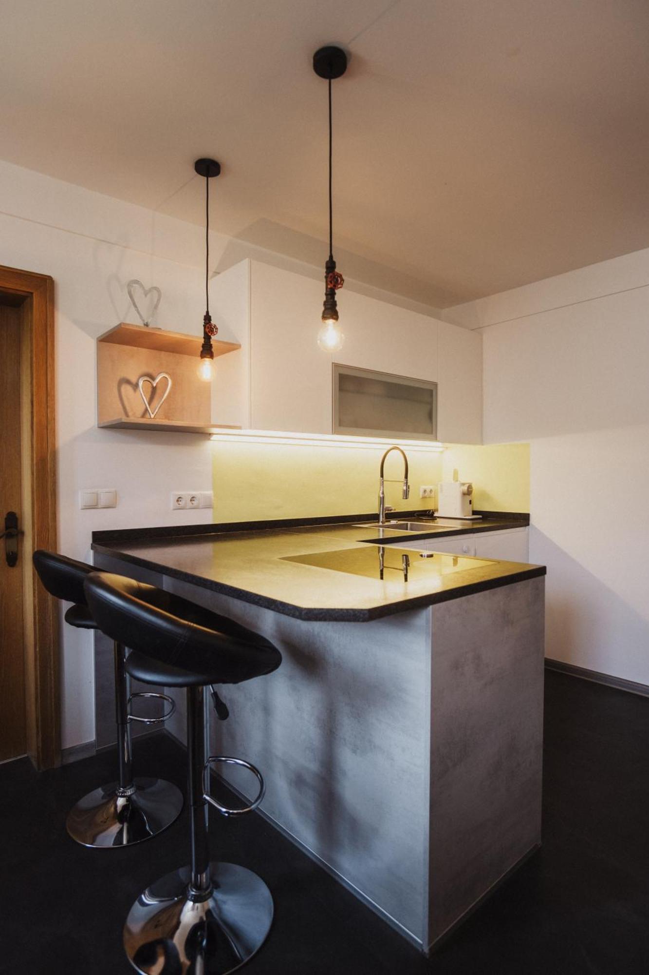 Toellhof Studio Stube Brixen Exteriér fotografie